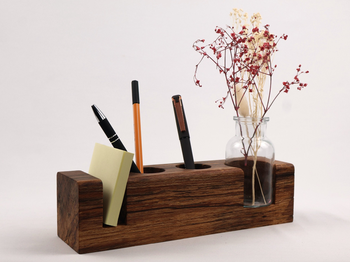 Massivholz-Tischorganizer mit Glasvase · Tischorganizer_Ansicht2_4zu3_natuerlich.jpg